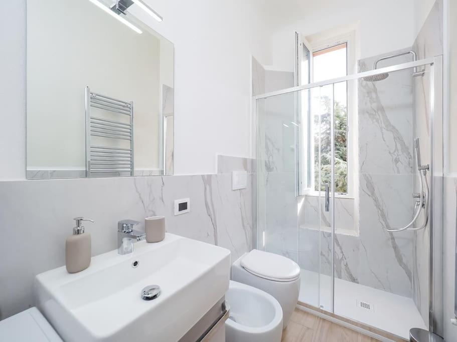 20 Min From Duomo Exclusive House - City Center Sesto San Giovanni Luaran gambar
