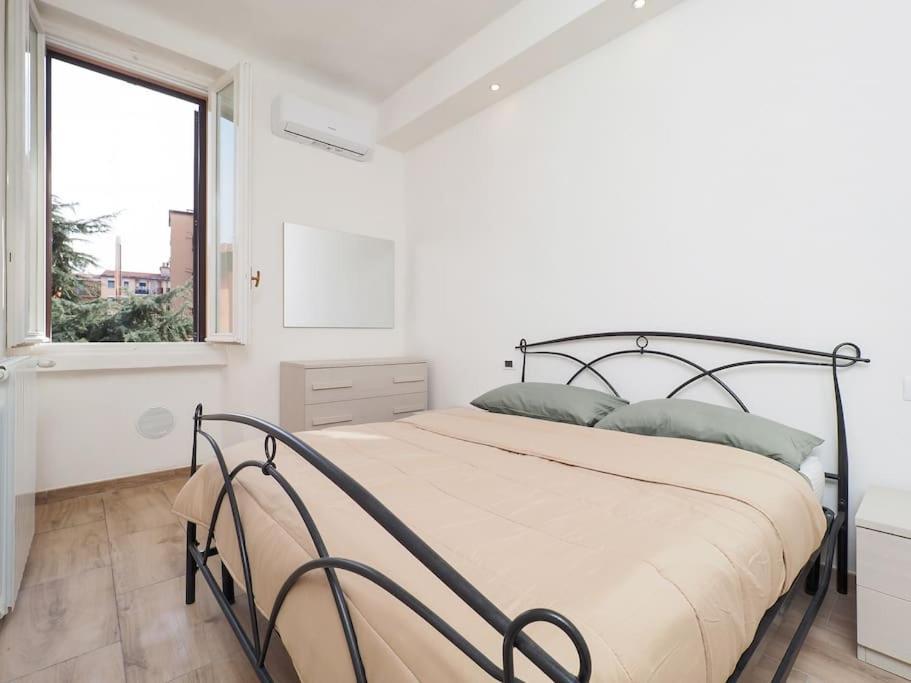 20 Min From Duomo Exclusive House - City Center Sesto San Giovanni Luaran gambar